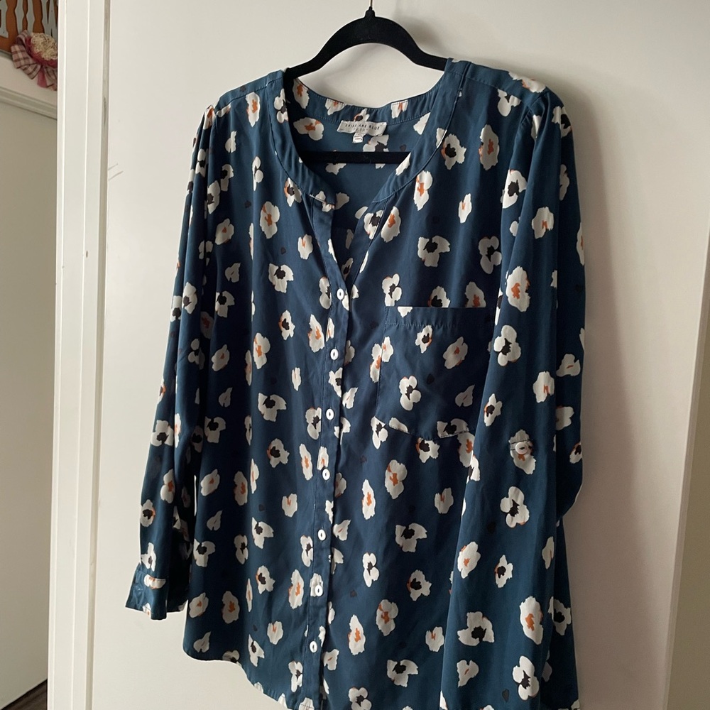 Floral Button-Up Blouse - Blue/green and White #163